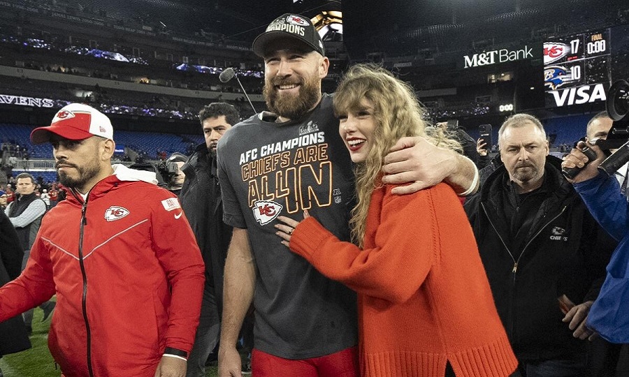 Travis Kelce and Taylor Swift NFL