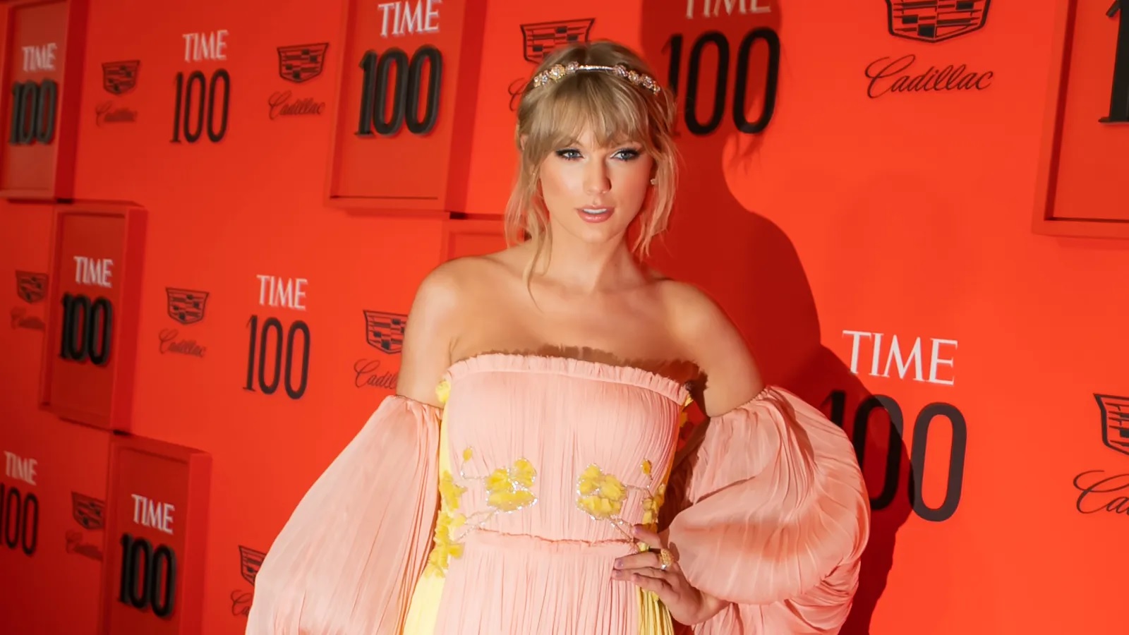 Travis Kelce and Taylor Swift in Time 100
