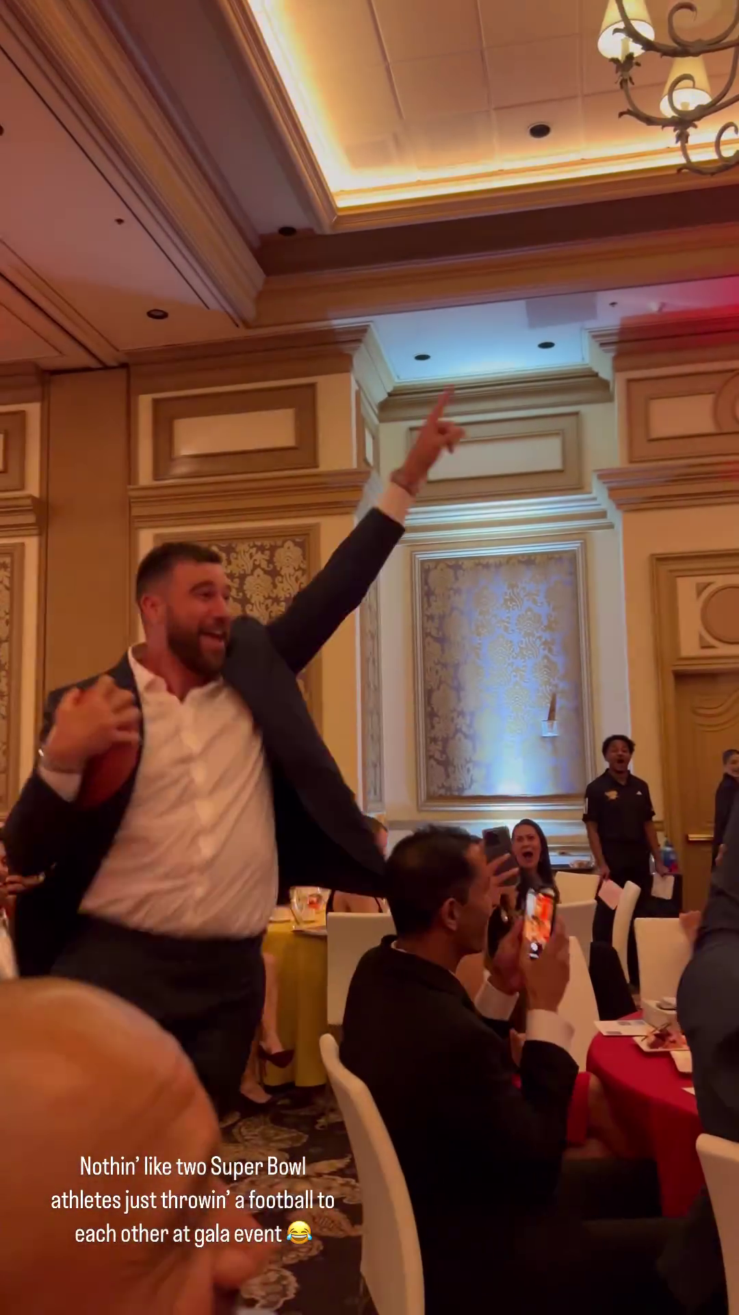 Watch Taylor Swift Laugh as Travis Kelce Takes Brilliant Catch in Front of Taylor Swift at Mahomes’ Charity Gala