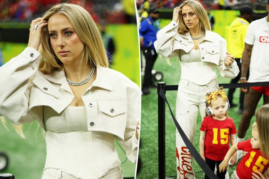 Brittany Mahomes and Children at Super Bowl