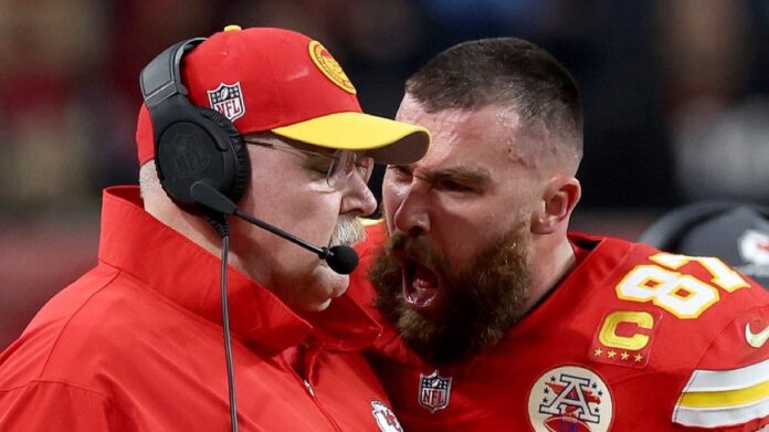 Travis Kelce yells at Chiefs Coach