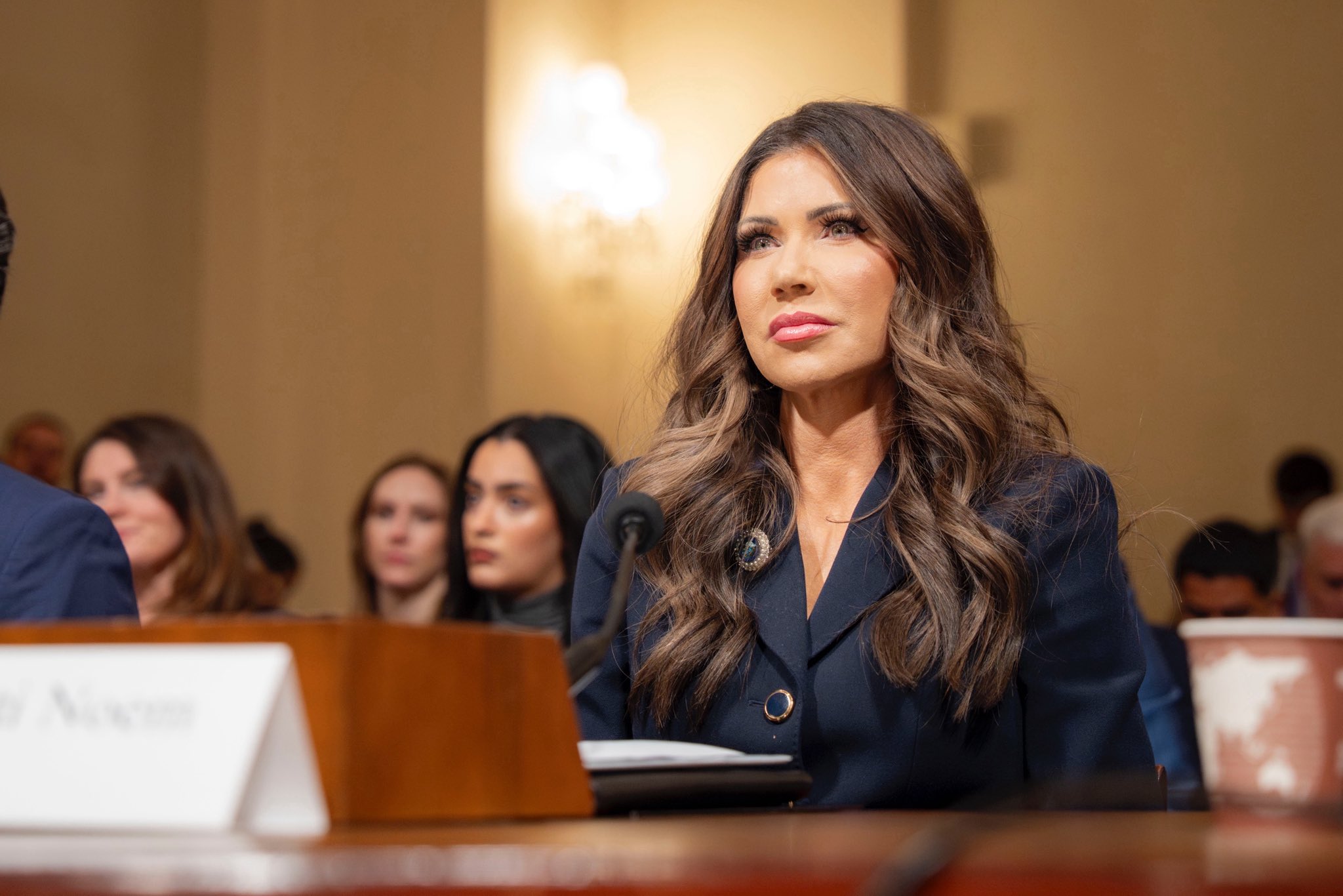 Kristi Noem Meltdown in Congress Sparks Calls for Resignation After Explosive Veteran Deportation Clash