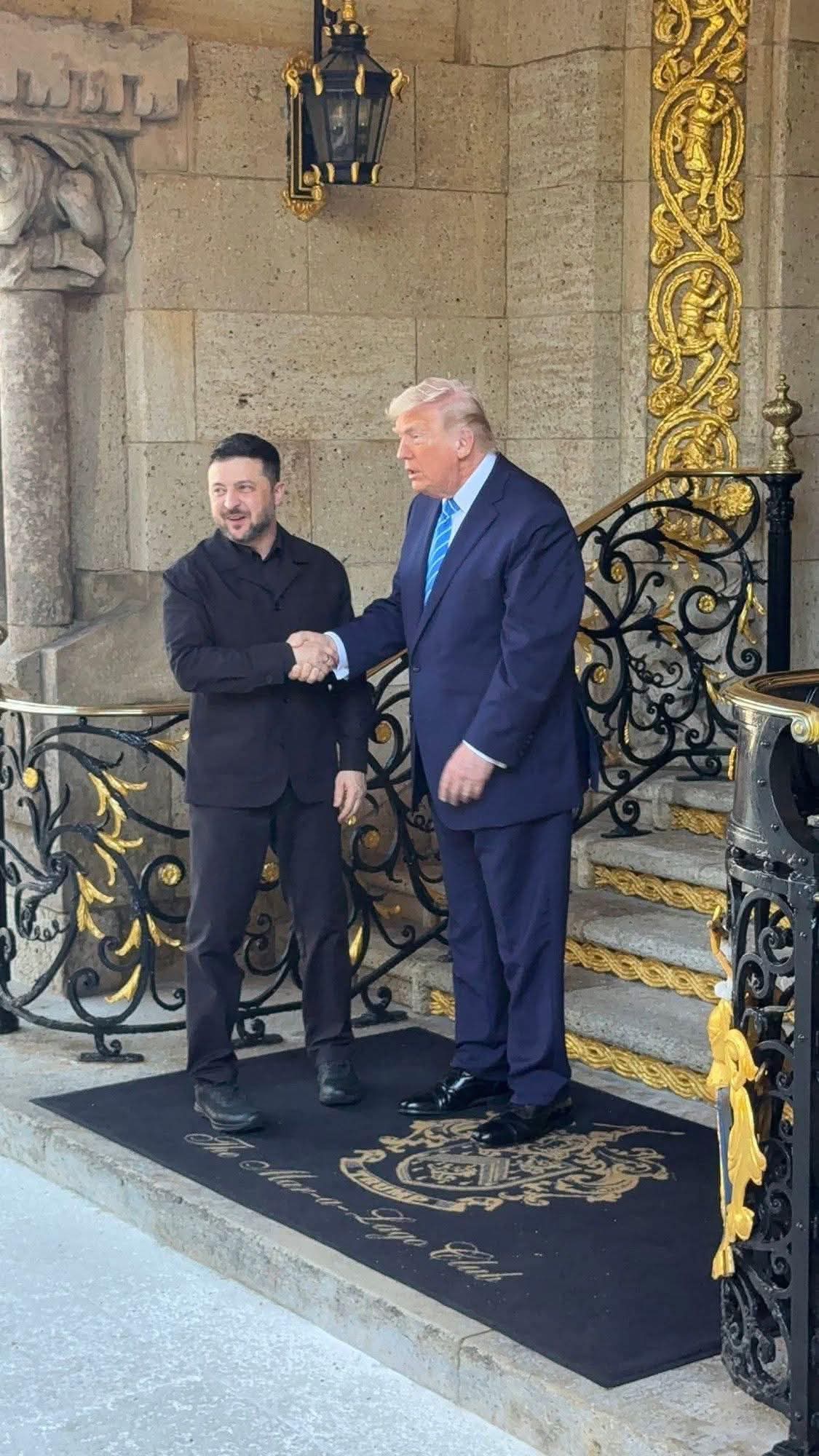 “I Was Holding Trump So He Wouldn’t Fall” — Zelensky Breaks Silence on a Mar-a-Lago Meeting That Left America Stunned