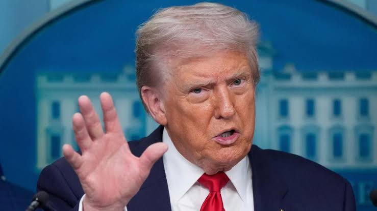 Trump Defies Supreme Court After 6–3 Loss, Issues 6-Word BRUTAL Response, and Sparks Explosive Showdown With Mark Kelly