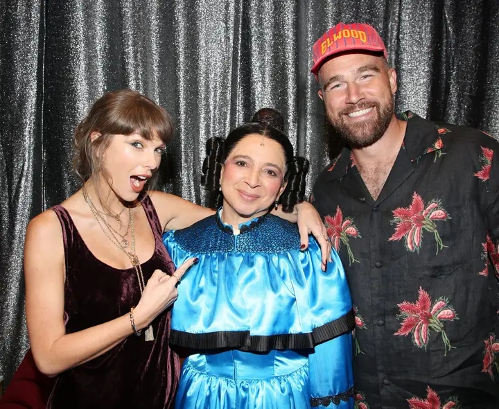 Taylor Swift and Travis Kelce caught Maya Rudolph in “Oh, Mary!” on Broadway on Saturday!