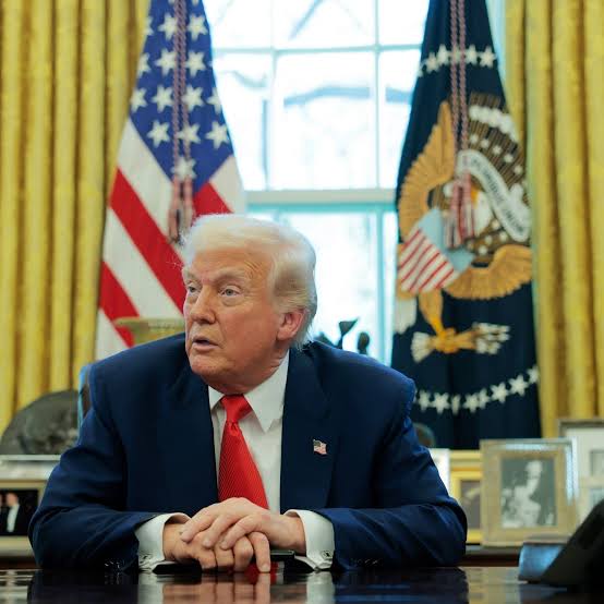 BREAKING: Petition calling for Trump’s impeachment nears 1,000,000 signatures, topping 900,000 so far Raise your hand if you want Trump impeached immediately ✋